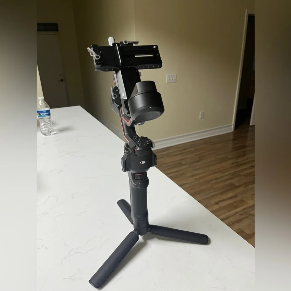 ESTABILIZADOR DJI RONIN RS3 MINI